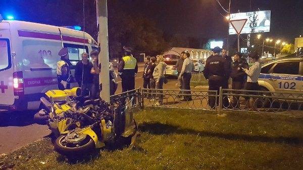 Основной причиной гибели мотоциклистов в Москве назвали превышение скорости