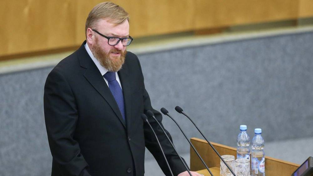 Депутат Милонов «наговорил» об эскортницах на уголовную статью