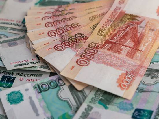 Резкий рост доходов россиян удивил экспертов: «Нестыковочка получается»