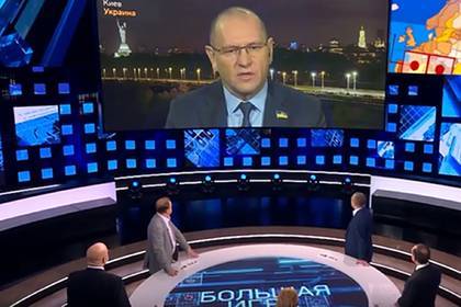 Украинского депутата решили исключить из фракции за поход на Первый канал