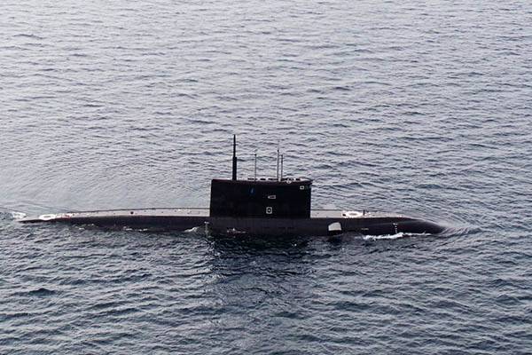 Две российские атомные подлодки приступили к погружениям в Норвежском море