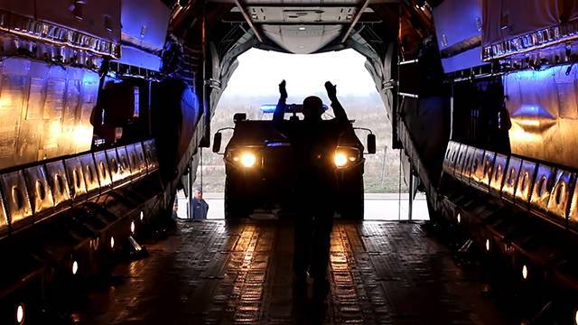 Самолеты ВТА перебросили в Сирию бронеавтомобили для военной полиции