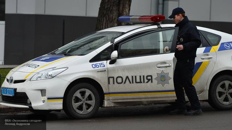 Замруководителя офиса Зеленского сообщил о вывозе оружия националистов из Золотого