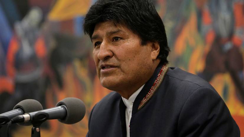 Моралес заявил о подготовке соперниками госпереворота в Боливии