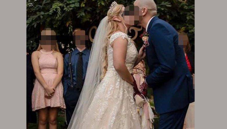 Соцсети высмеяли невесту, появившуюся на свадебном фото с эльфийскими ушами