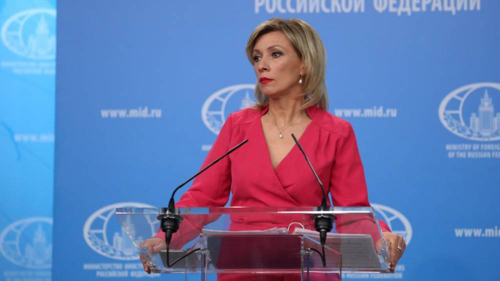 Захарова прокомментировала угрозу главы «Азова» ввести тысячи бойцов в Донбасс