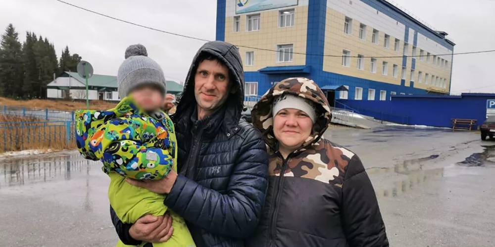 Томские полицейские спасли семью, потерявшуюся из-за навигатора на лесной дороге