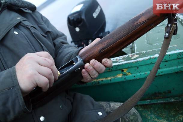 В Княжпогостском районе рыбак получил огнестрельное ранение