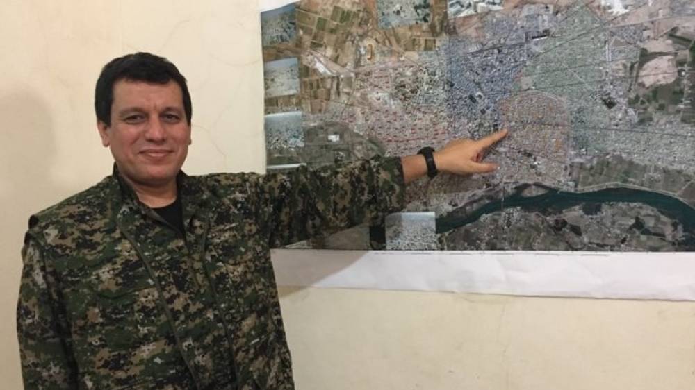 Анкара требует арестовать и экстрадировать в Турцию главаря курдских боевиков в Сирии
