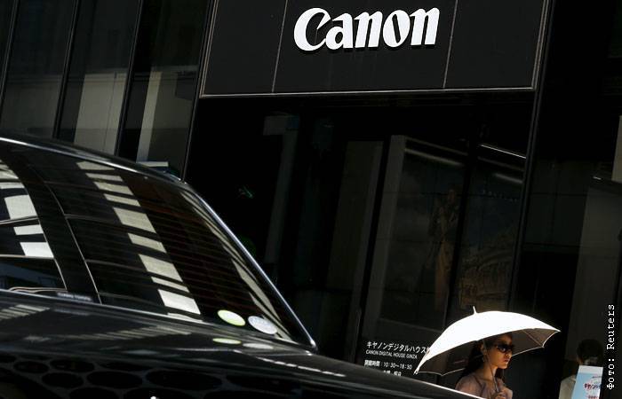 Квартальная прибыль Canon упала на 43%