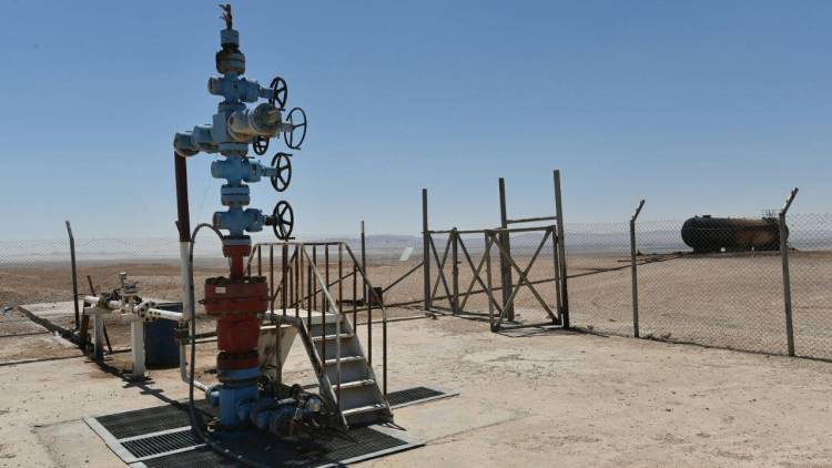 Эксперт раскритиковал США за намерение затормозить развитие Сирии за счет воровства нефти
