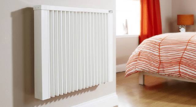 МОЭК пообещала повысить температуру в домах из-за похолодания
