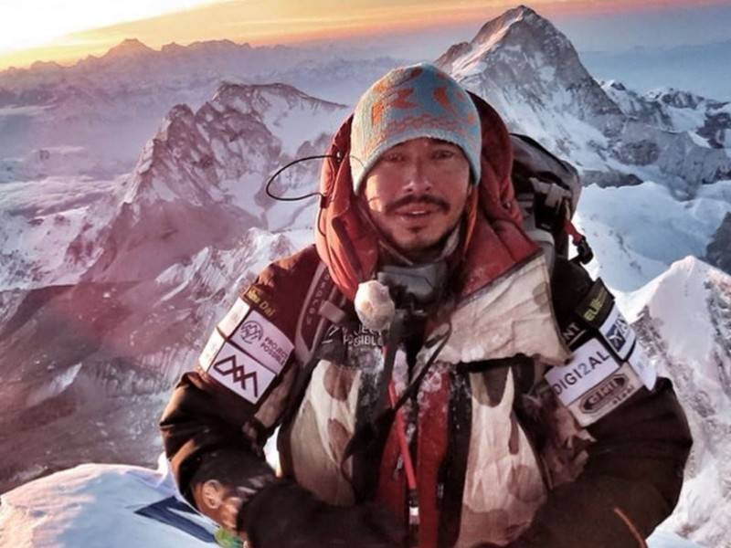 Альпинист покорил 14 высочайших вершин за семь месяцев и побил рекорд