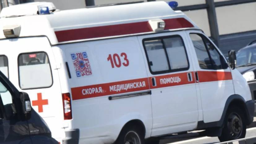 Во Владивостоке начали проверку из-за непропуска «скорой» внедорожником