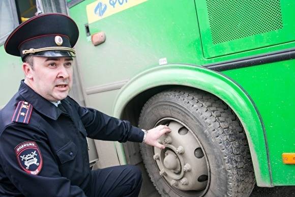 В Североуральске неизвестный обстрелял пассажирский автобус