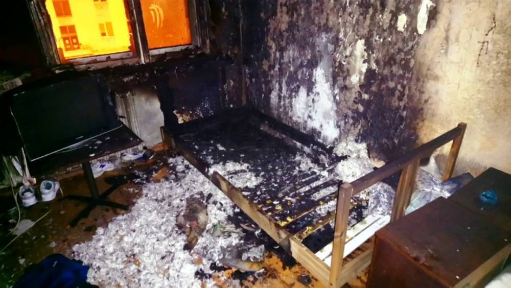 В Вологде ночью из горящего общежития эвакуировали 17 человек