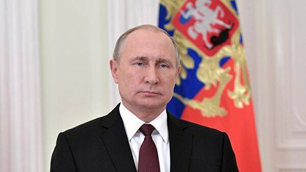 Путин поручил ужесточить борьбу с наркотиками в России