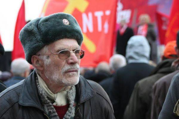 В Петербурге коммунистов снова не хотят пускать к «Авроре»
