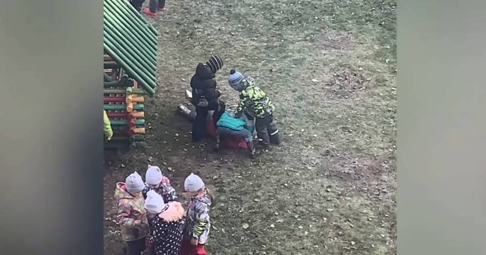 Детсадовцы толпой избили девочку в Ярославле