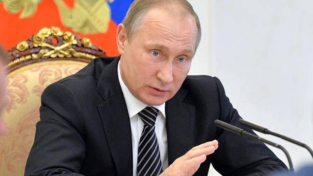 Путин: В строительстве "Северного потока-2" нет политической подоплеки