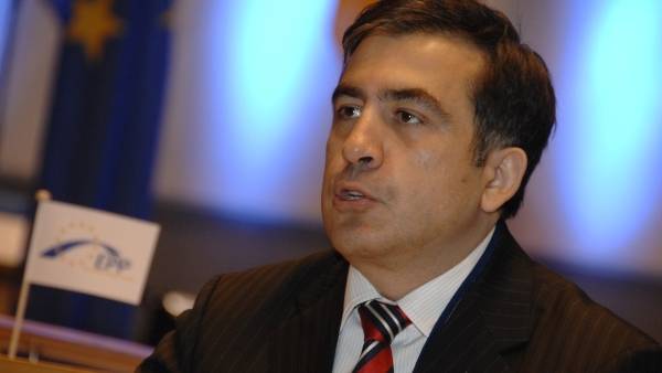 Саакашвили подаст жалобу на Порошенко в связи с «похищением и незаконным выдворением»