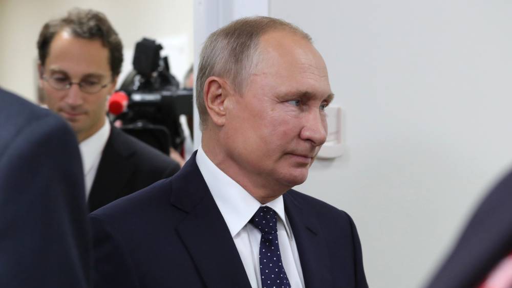 Путин заявил, что не разделяет восторга в связи с выступлением Греты Тунберг