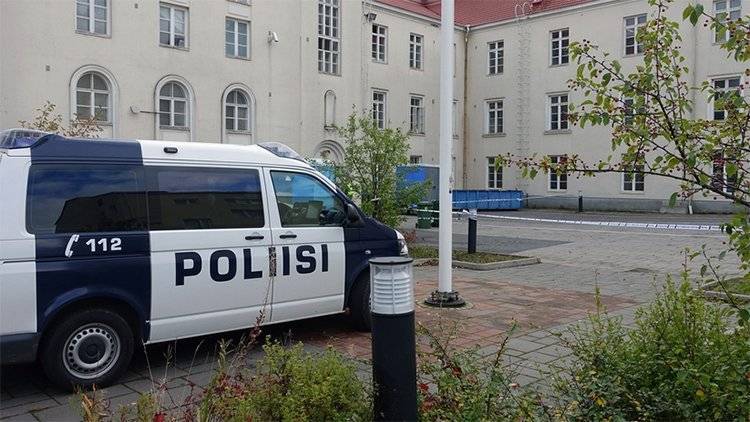 Десять человек пострадали, один погиб в результате нападения в финском колледже