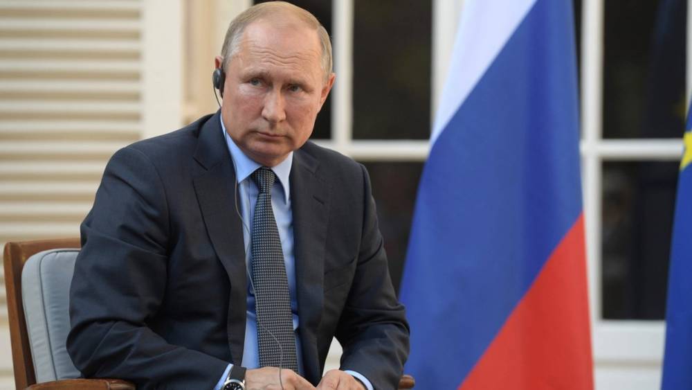 Путин заявил об ответственной работе России на энергорынке вопреки санкциям