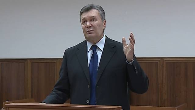 Янукович не поедет в суд на Украину из-за угрозы для жизни