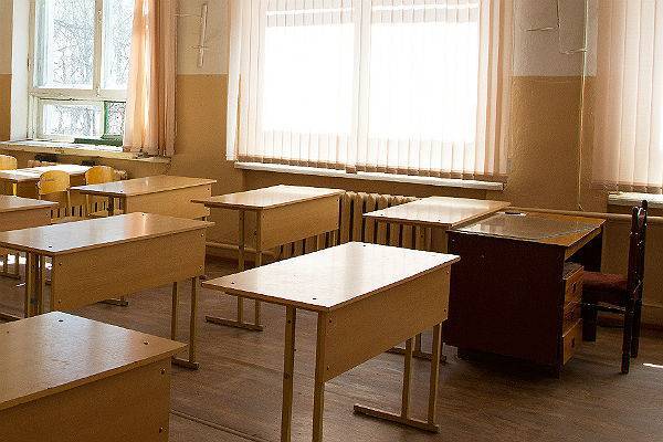 СКР завел дело об издевательствах над московским школьником в туалете