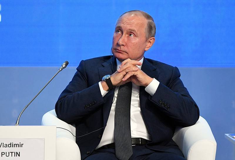 "Хайли лайкли": Путин пошутил на тему вмешательства России в выборы США
