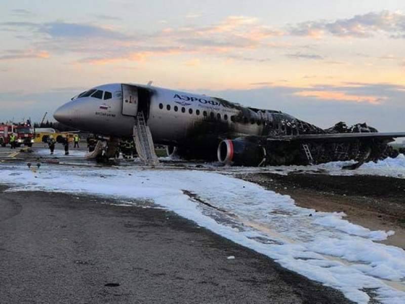 Командир разбившегося SSJ-100 в Шереметьево назвал причину гибели пассажиров