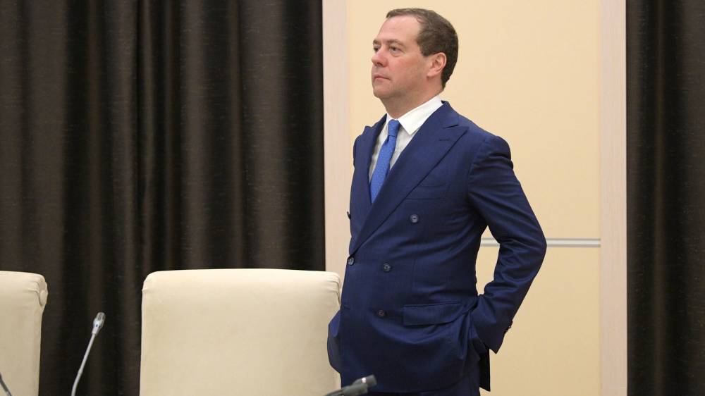 Медведев прибыл в Гавану для встречи с главой Госсовета Кубы