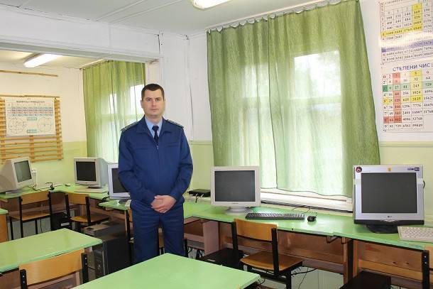 Прокуроры оценили доступность образования в колонии Емвы