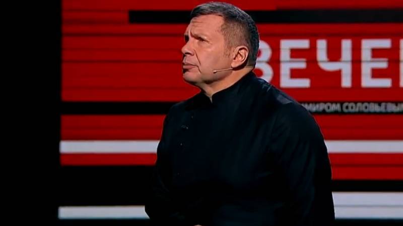 Гребенщиков в новой песне может петь про президента Украины, считает Соловьев