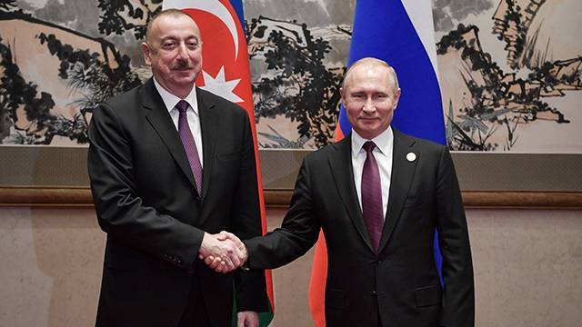Путин и Алиев увидели позитивную динамику в экономических отношениях