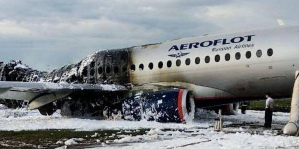 Командир сгоревшего в Шереметьево SSJ100 назвал причину гибели пассажиров