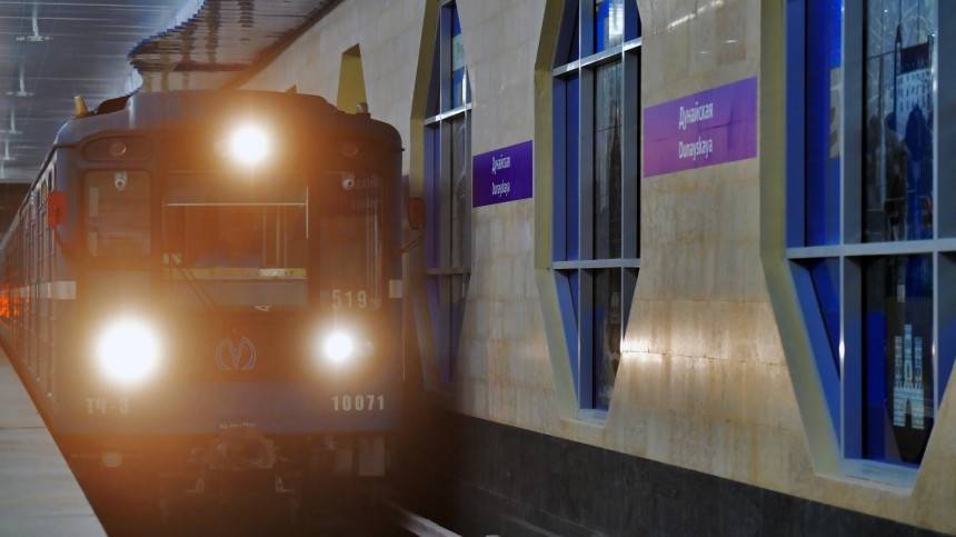 Три новые станции метро Фрунзенского радиуса в Петербурге приняли первых пассажиров