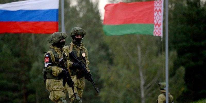 Белоруссия не увидела смысла размещать у себя российскую военную базу