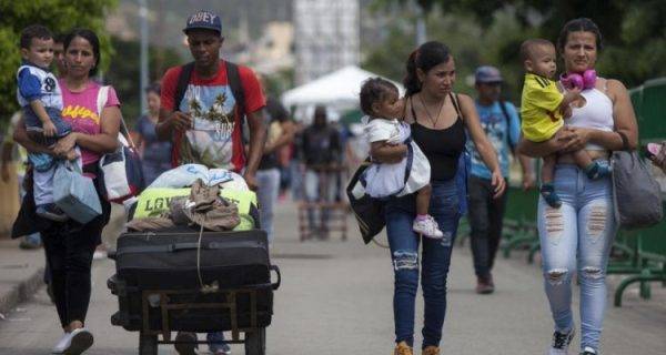 В ООН спрогнозировали еще 2 миллиона беженцев из Венесуэлы в 2020 году