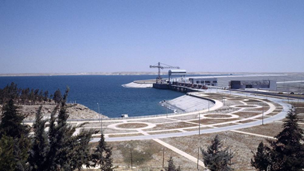 Понтонный мост через Евфрат появился в Дейр-эз-Зоре на востоке Сирии