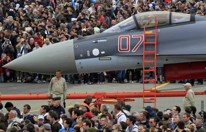 Глава Минобороны Турции опроверг планы Анкары приобрести российские Су-35
