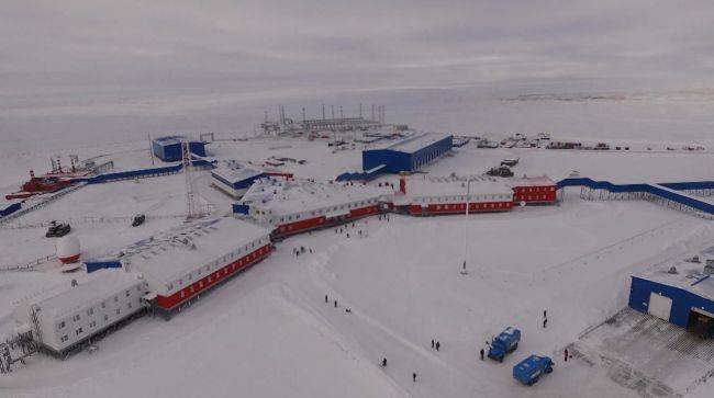 Российская Арктика: Начато обустройство новой военный базы в поселке Тикси