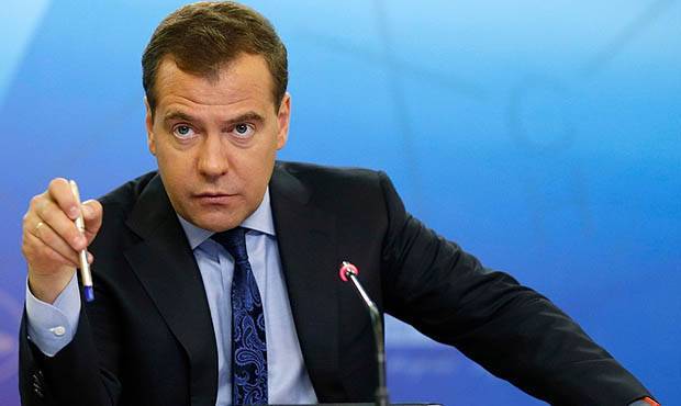 Дмитрий Медведев поручил МВД и ФСБ повысить к себе доверие со стороны бизнесменов