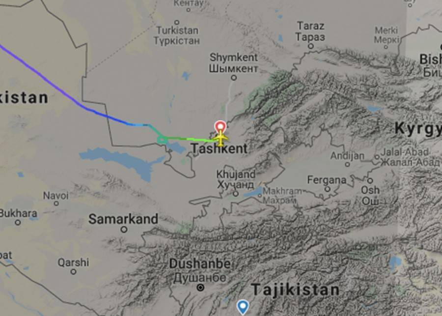 Самолет рейса Москва-Куляб вынужденно сел в Ташкенте из-за тумана