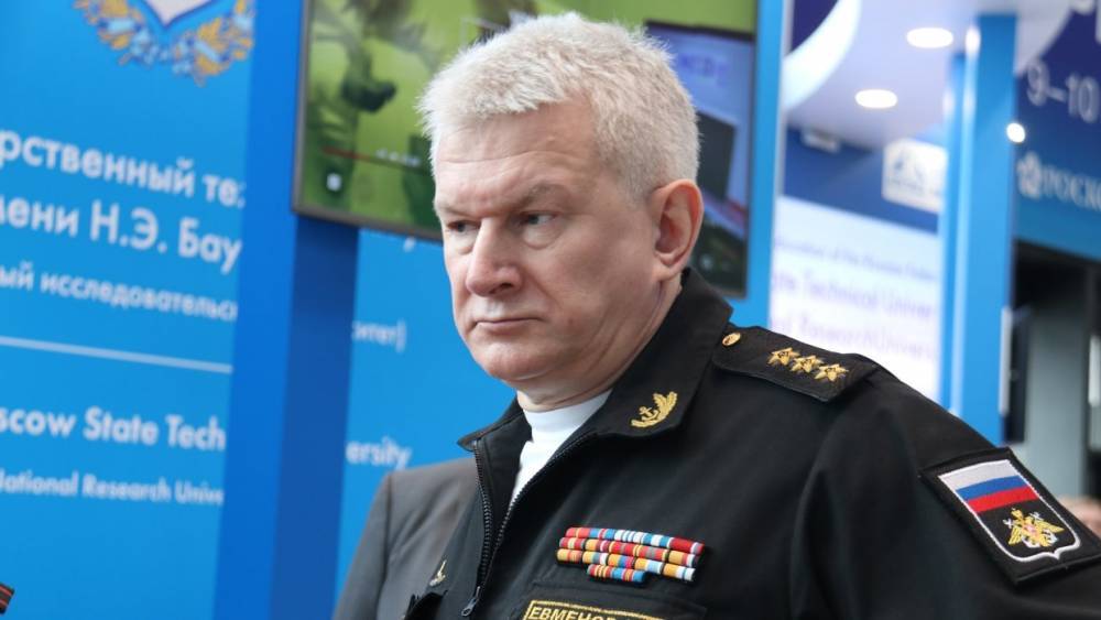 Главком ВМФ РФ рассказал о строительстве новейших военных кораблей