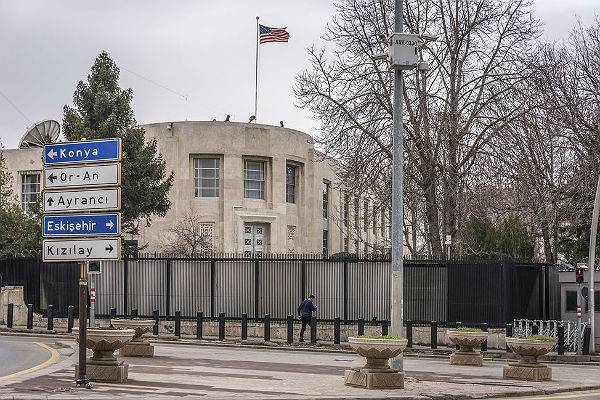 Посла США вызвали в МИД Турции из-за резолюции о признании геноцида армян