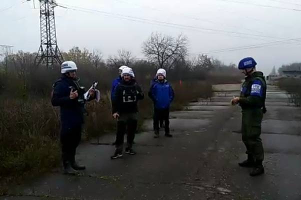 Украинские силовики и ополченцы ЛНР начали отвод сил в Донбассе