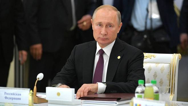 В Кремле объяснили, почему Путин не сможет поехать на саммит АТЭС в Чили