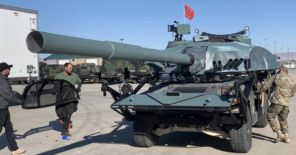 В Голливуде наладят выпуск танков Т-72 и&nbsp;БТР-90 для&nbsp;армии США